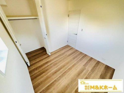 知多郡武豊町大字冨貴字市場　全3棟　1号棟の洋室|洋室4.5帖☆