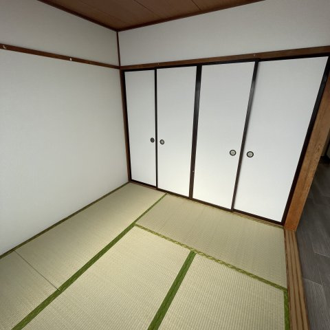めぐみマンションの和室