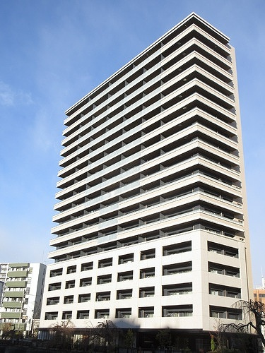 サーパス　ザ・タワー宇都宮の外観