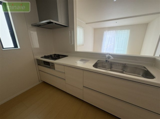 【キッチン】 | 小学校7分　大型ウォークインクロゼット　大穴南1　全3棟　C号棟 | 施工例