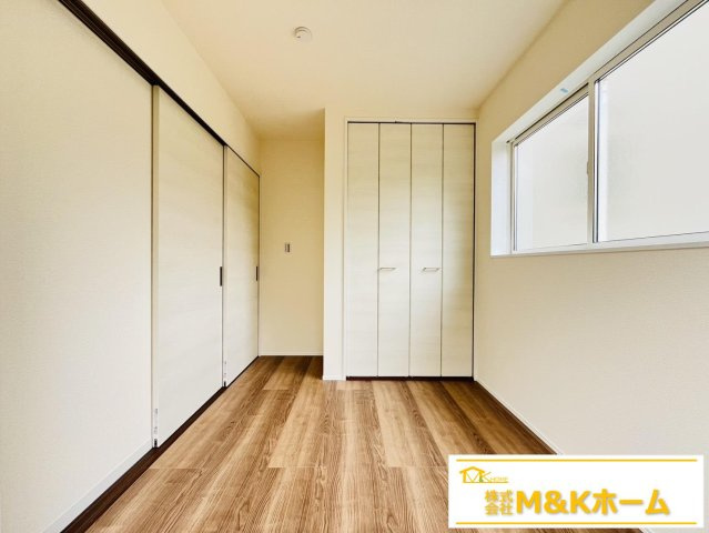 知多郡武豊町大字冨貴字市場　全3棟　2号棟の洋室|1階洋室4.44帖☆