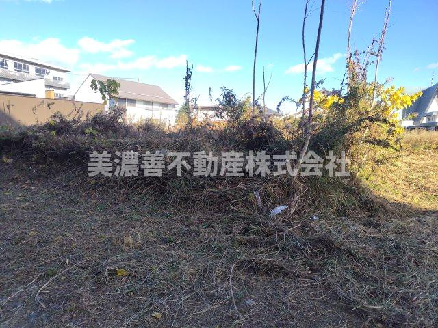 ６６３１７　大垣市中川町土地の外観