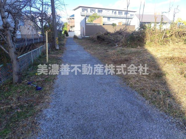 ６６３１７　大垣市中川町土地の周辺