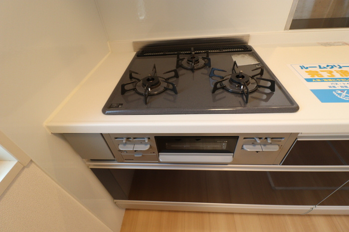 アンリ．Ｄの設備