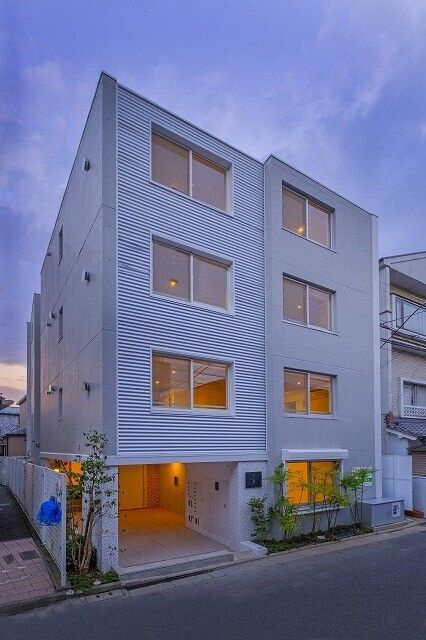 CREAL渋谷笹塚のエントランス