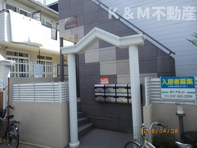 ＦＯＲＥＳＴ　ＭＡＴＳＵＤＯのエントランス|ゆとりのあるエントランスです