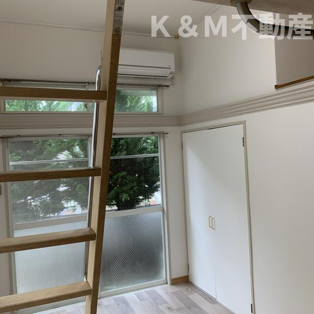 ＦＯＲＥＳＴ　ＭＡＴＳＵＤＯの内装|明るい色調の室内です