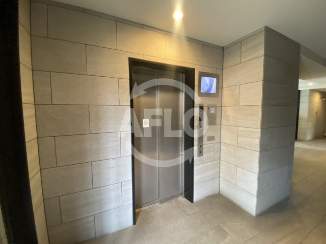 ララプレイスザ・京橋ステラのエントランス|ララプレイスザ・京橋ステラ　エレベーター