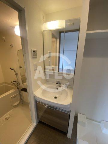 ララプレイスザ・京橋ステラの独立洗面台|ララプレイスザ・京橋ステラ　独立洗面台