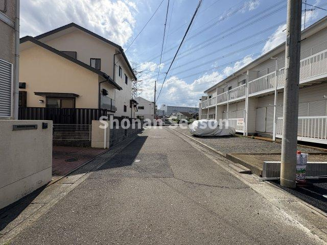 【周辺】 | 学区：石田小・成瀬中学校
コンビニ（徒歩２分）お買い物便も良好ですよ♪