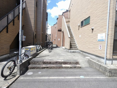 【エントランス】 | La maisom Y’s本陣