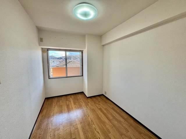 サンヴェール坊垣の洋室