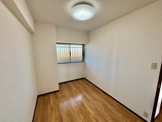 サンヴェール坊垣の洋室