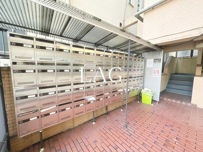 【エントランス】 | ウエストインパート１０ | エントランスです。