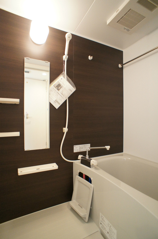 川口市芝富士２丁目の賃貸マンションの浴室