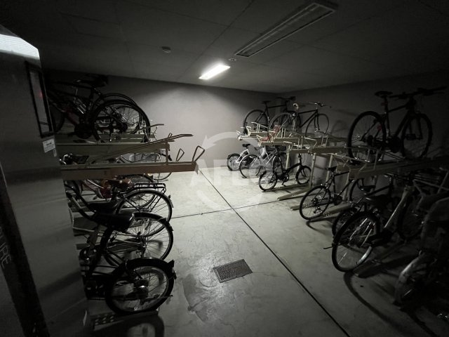 ベルビュー7番館　真田山小学校区のその他共用部分|ベルビュー7番館　駐輪場