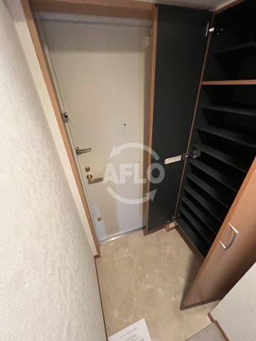 ベルビュー7番館　真田山小学校区の玄関|ベルビュー7番館　玄関