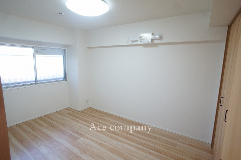 【寝室】の画像