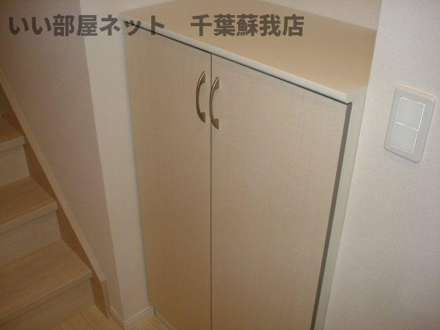 グラン国分寺の玄関|シューズボックス