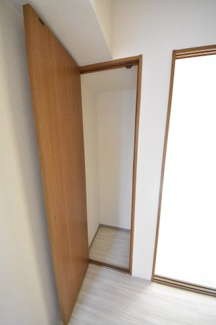 【その他】 | メゾン・ヌーベル新神戸