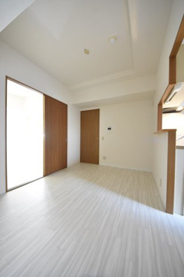 【寝室】 | メゾン・ヌーベル新神戸