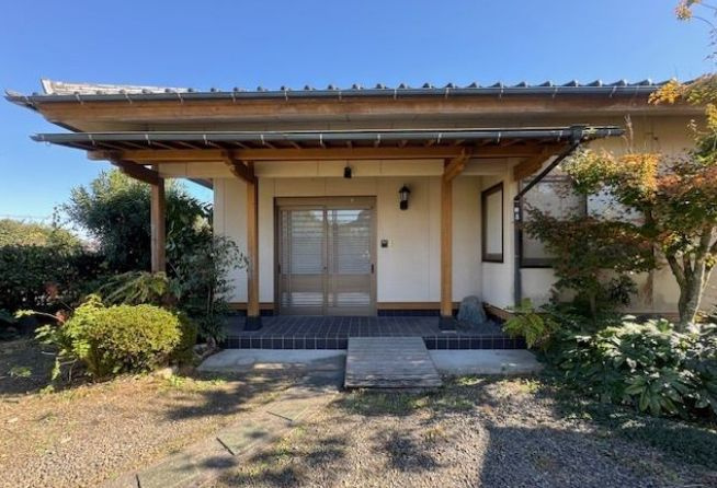 都城市蓑原町の中古一戸建の外観