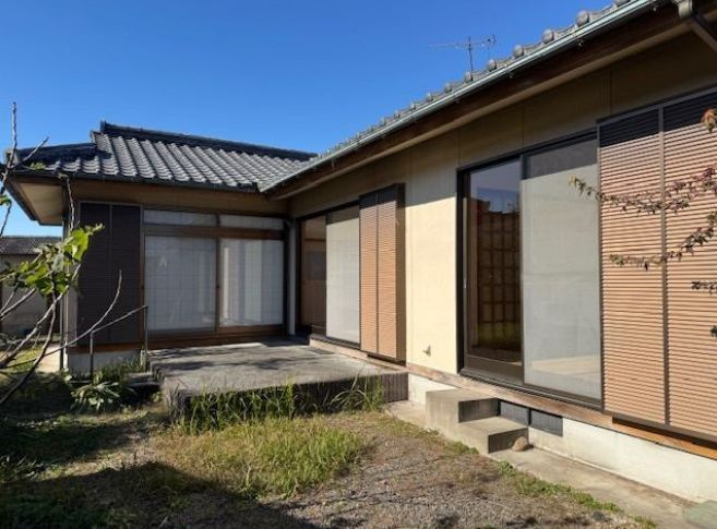 都城市蓑原町の中古一戸建の外観