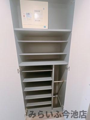 【収納】 | エディアン千種 | シューズボックス（他部屋の写真引用のため現況と異なる場合は現況優先となります）