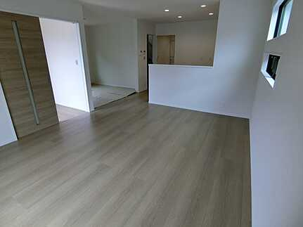 安佐南区西原2丁目の居間・リビング