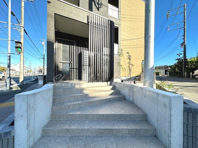 【エントランス】 | ヴィラ立場 | オートロック付き☆