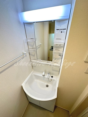 【洗面所】 | ヴィラ立場 | 独立洗面台あり☆