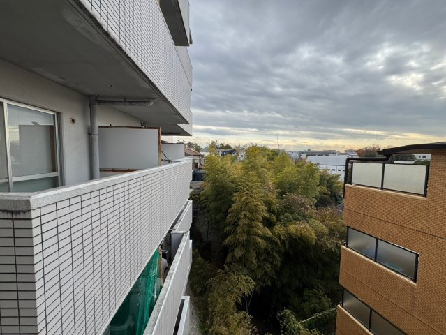 リブレ待兼山の展望