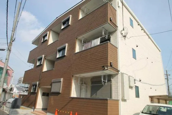 レユシール古川の外観