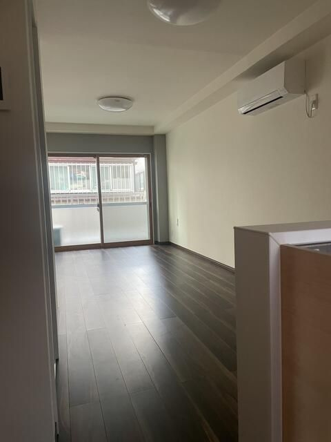 サンライズ市川の居間・リビング