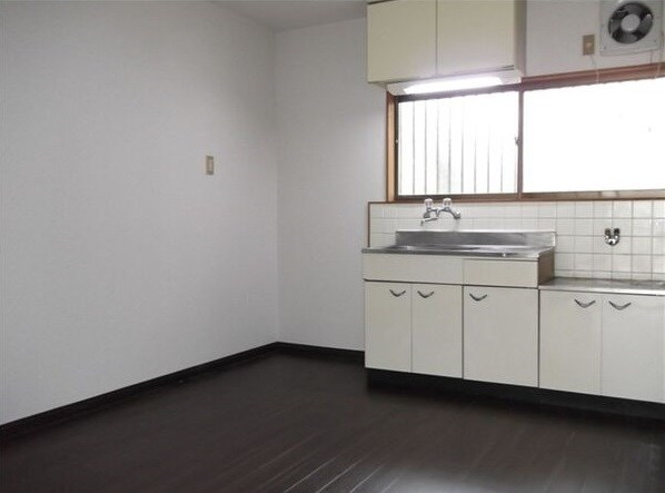 ムーニー室賀の居間・リビング