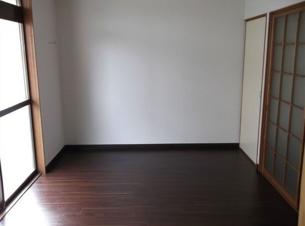 ムーニー室賀の寝室