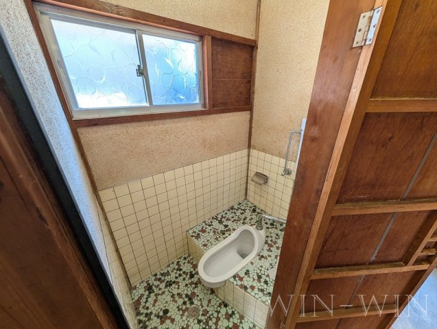 中浜町167番貸家群のトイレ