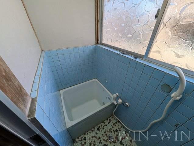 中浜町167番貸家群の浴室