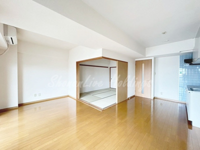 【居間・リビング】 | ヒルサイドクラタ