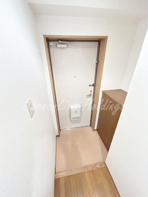 【玄関】 | ヒルサイドクラタ | お履き物が多い方にもおすすめ♪