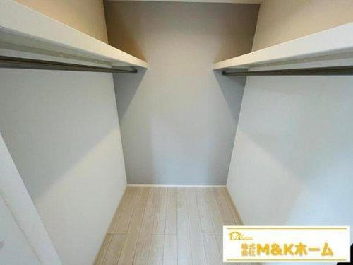 知多郡武豊町字梨子ノ木2丁目　全4棟　1号棟の収納|WIC完備♪（洋室8帖）