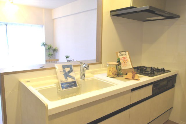 日野市旭が丘３丁目の中古マンションのキッチン