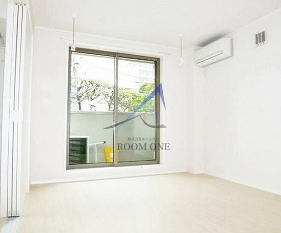 ＡＫＡＢＡＮＥ　ＨＩＬＬＳの居間・リビング|洋室のお部屋です。