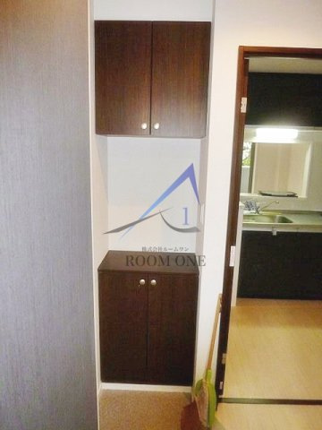 ＡＫＡＢＡＮＥ　ＨＩＬＬＳの玄関|玄関です。