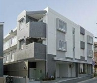 【外観】 | 鉄筋コンクリート造のがっちりとした建物。