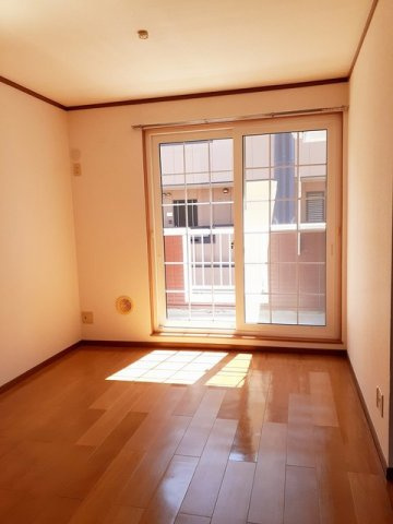 グリーンハイツ　Ａ　　 刈谷市近郊の賃貸はクラスホーム刈谷店の居間・リビング|ゆったり過ごせるリビングです