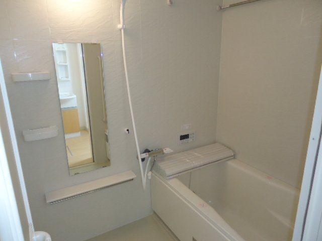 グロリアス　　 刈谷市近郊の賃貸はクラスホーム刈谷店の浴室|バス（浴室乾燥機付き）（イメージ）