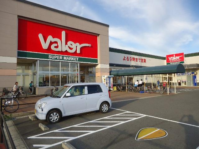 グロリアス　　 刈谷市近郊の賃貸はクラスホーム刈谷店の周辺|バロー碧南店まで773ｍ