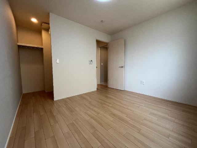 アンソレイユ　Ⅰ　　 刈谷市近郊の賃貸はクラスホーム刈谷店の内装|洋室