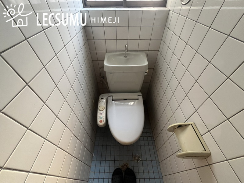 姫路市広畑区才/中古戸建のトイレ
